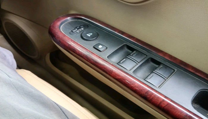 2015 Honda Mobilio 1.5L I-VTEC S, Petrol, Manual, 89,153 km, interior