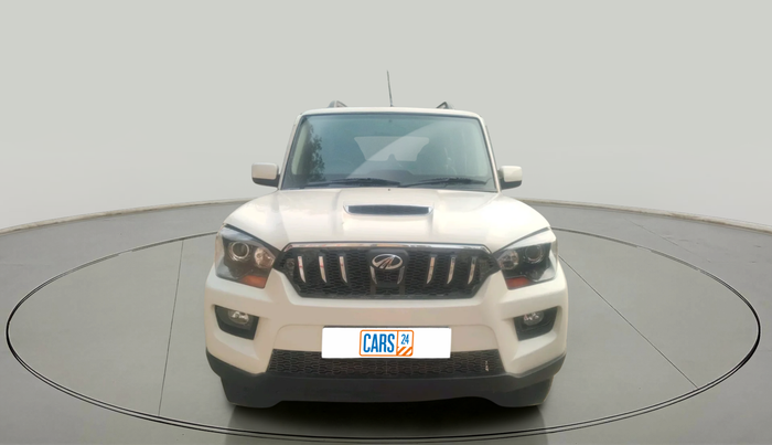 2016 Mahindra Scorpio S6 PLUS INTELLI-HYBRID, Diesel, Manual, 70,593 km, exterior