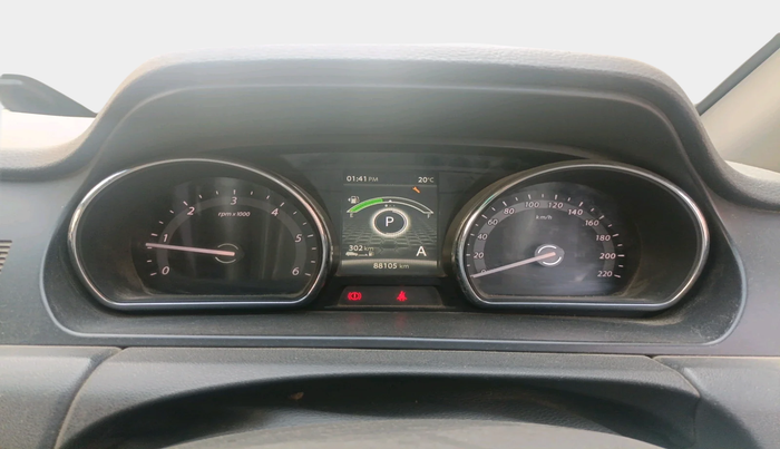 2018 Tata Hexa XTA 4X2 6 STR, Diesel, Automatic, 88,105 km, interior