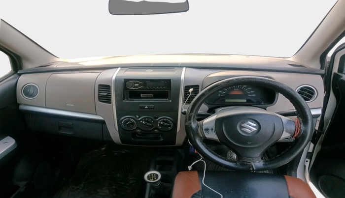 2013 Maruti Wagon R 1.0 LXI CNG, Petrol, Manual, 88,570 km, interior