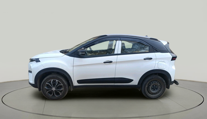 2025 Tata NEXON Smart CNG, Petrol, Manual, 8,148 km, exterior