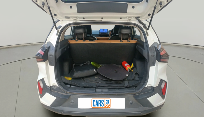 2025 Tata NEXON Smart CNG, Petrol, Manual, 8,148 km, exterior