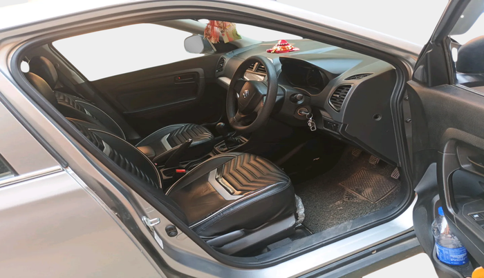 2021 Maruti Vitara Brezza LXI, Petrol, Manual, 34,789 km, interior