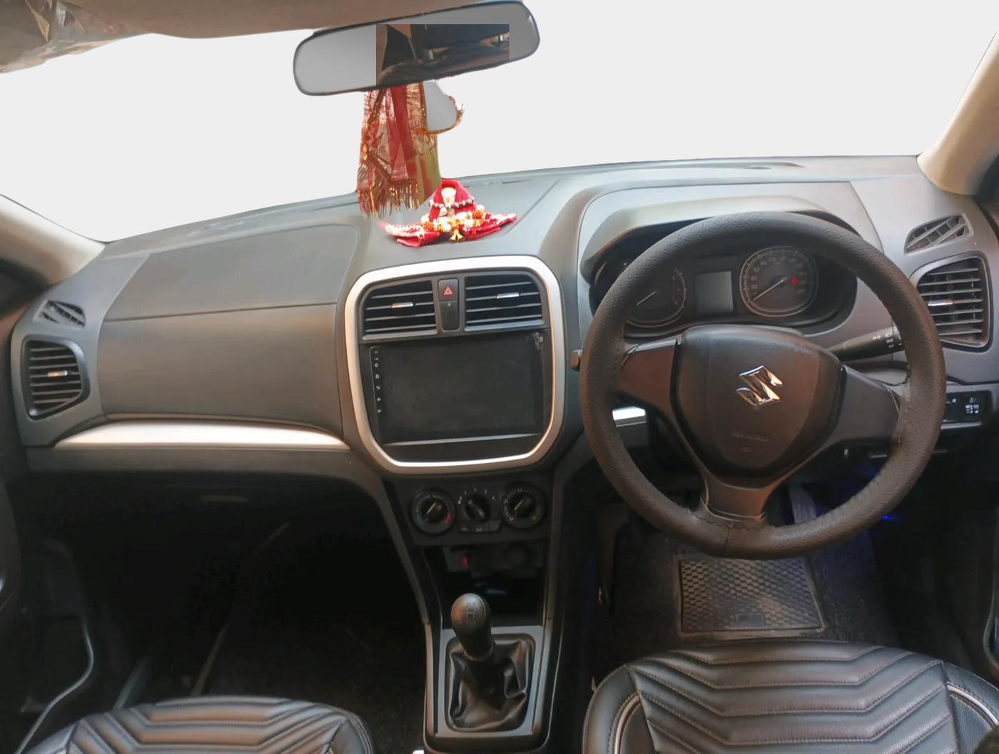 2021 Maruti Vitara Brezza LXI, Petrol, Manual, 34,789 km, interior