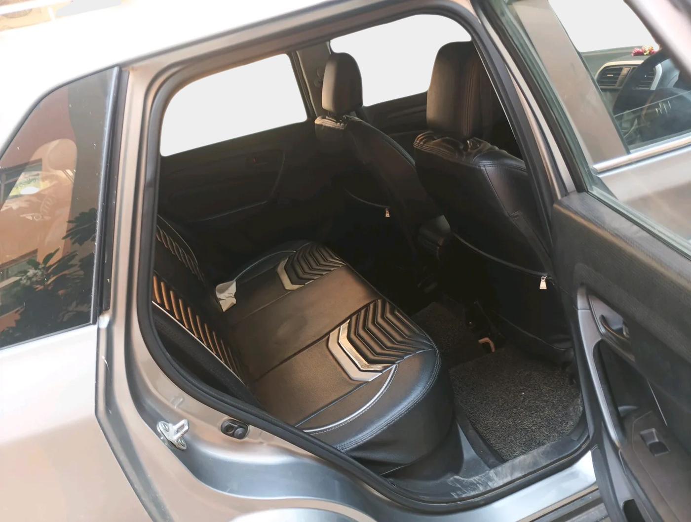 2021 Maruti Vitara Brezza LXI, Petrol, Manual, 34,789 km, interior