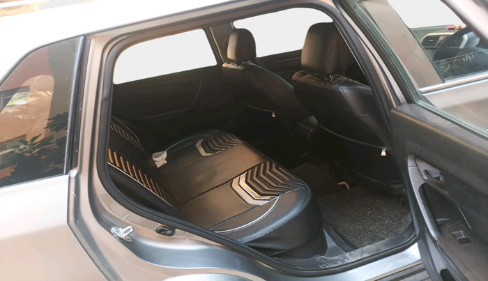 2021 Maruti Vitara Brezza LXI, Petrol, Manual, 34,789 km, interior