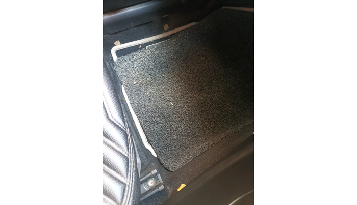 2021 Maruti Vitara Brezza LXI, Petrol, Manual, 34,789 km, interior