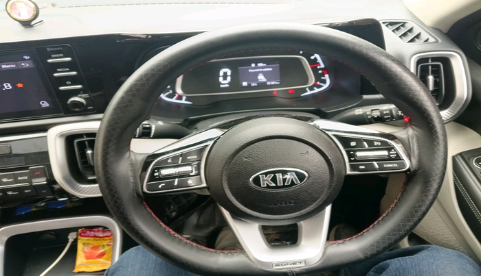 2021 KIA SONET HTX 1.0 IMT, Petrol, Manual, 15,181 km, interior