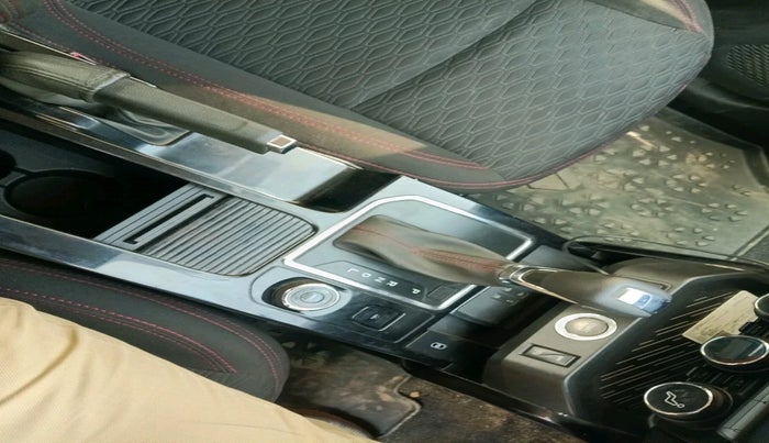 2022 Renault Kiger RXZ AMT DUAL TONE, Petrol, Automatic, 36,263 km, interior