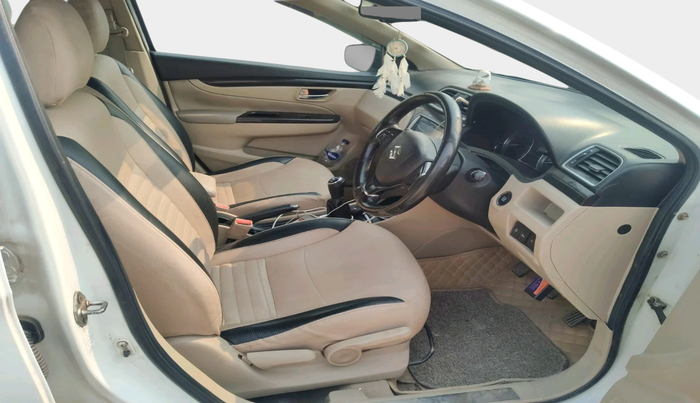 2016 Maruti Ciaz ZDI+ SHVS, Diesel, Manual, 2,02,414 km, interior