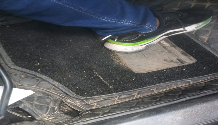 2020 Maruti Vitara Brezza LXI, Petrol, Manual, 59,586 km, interior