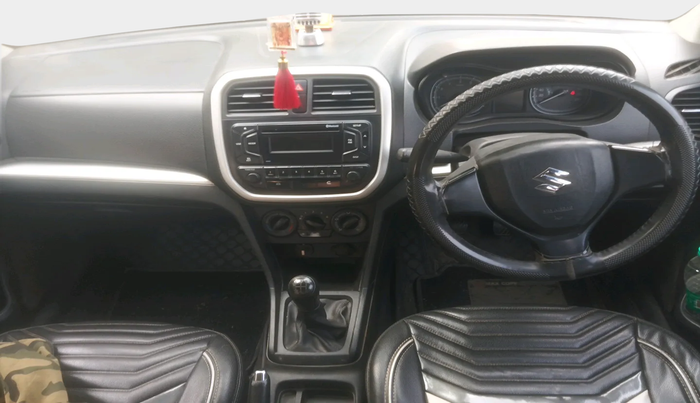 2020 Maruti Vitara Brezza LXI, Petrol, Manual, 59,586 km, interior