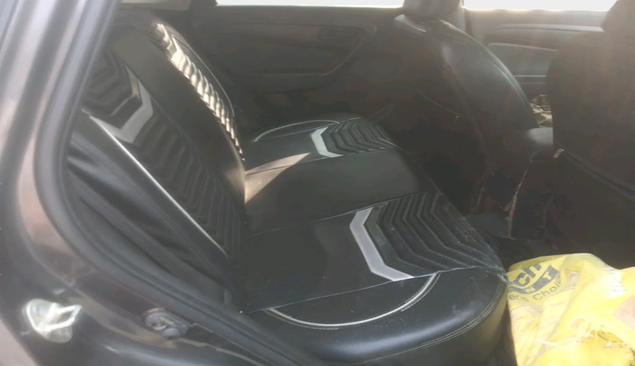 2020 Maruti Vitara Brezza LXI, Petrol, Manual, 59,586 km, interior