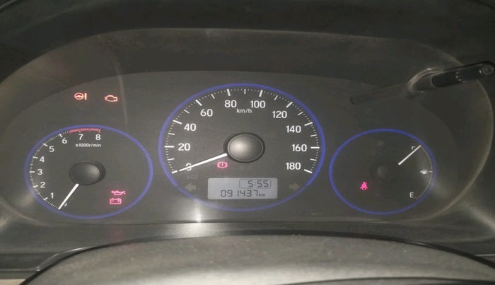 2016 Honda Amaze 1.2L I-VTEC S, Petrol, Manual, 91,437 km, interior