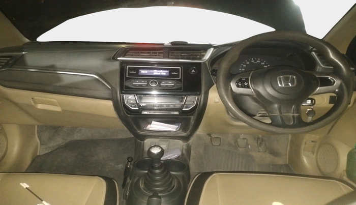 2016 Honda Amaze 1.2L I-VTEC S, Petrol, Manual, 91,437 km, interior