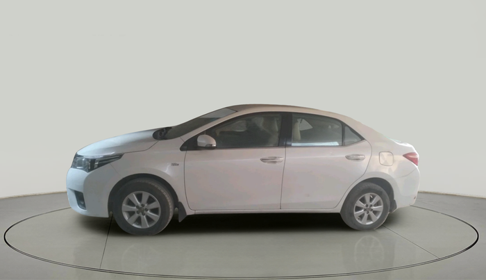 2014 Toyota Corolla Altis G PETROL, Petrol, Manual, 1,85,972 km, exterior