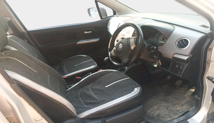 2011 Maruti Wagon R 1.0 VXI, Petrol, Manual, 58,170 km, interior