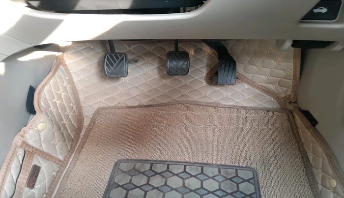 2025 Maruti Ciaz SIGMA 1.5 SHVS MT  PETROL, Petrol, Manual, 5,150 km, interior