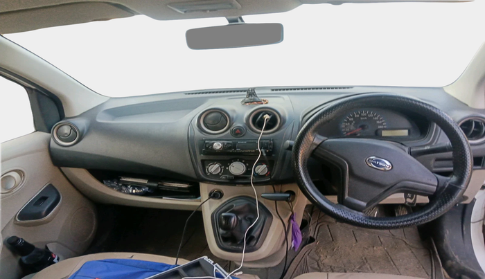 2017 Datsun Go Plus T, Petrol, Manual, 1,10,185 km, interior
