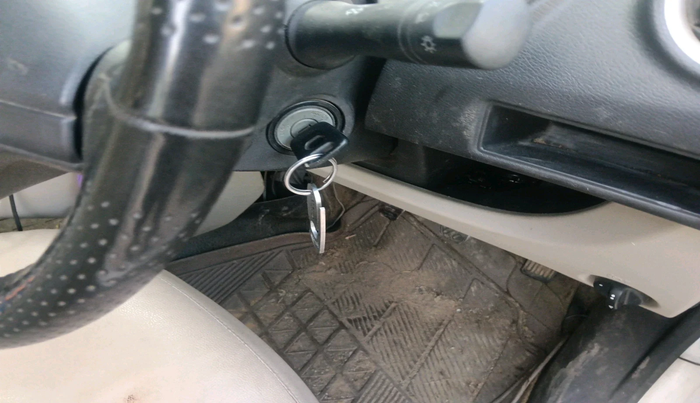 2017 Datsun Go Plus T, Petrol, Manual, 1,10,185 km, interior