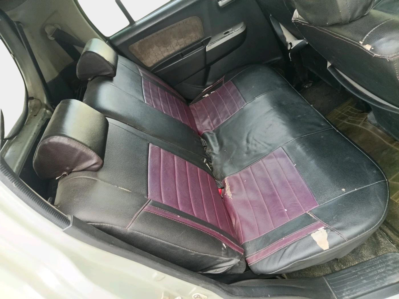 2013 Maruti Wagon R 1.0 VXI, CNG, Manual, 1,96,891 km, interior
