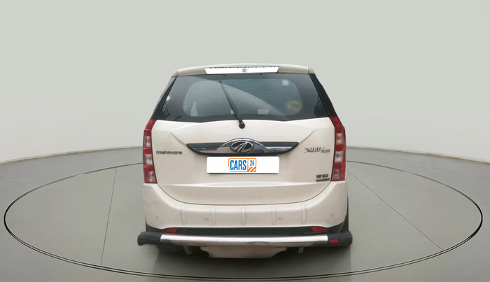 2016 Mahindra XUV500 W10 AT, Diesel, Automatic, 76,528 km, exterior