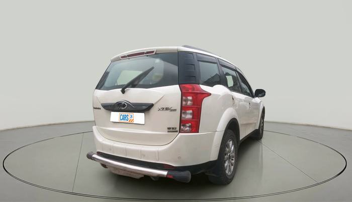 2016 Mahindra XUV500 W10 AT, Diesel, Automatic, 76,528 km, exterior