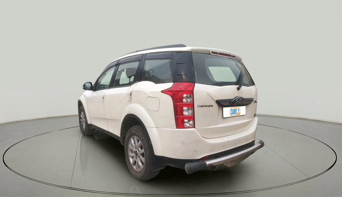 2016 Mahindra XUV500 W10 AT, Diesel, Automatic, 76,528 km, exterior