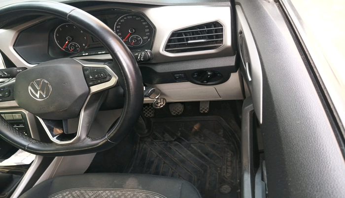 2024 Volkswagen TAIGUN HIGHLINE 1.0 TSI MT, Petrol, Manual, 21,403 km, interior