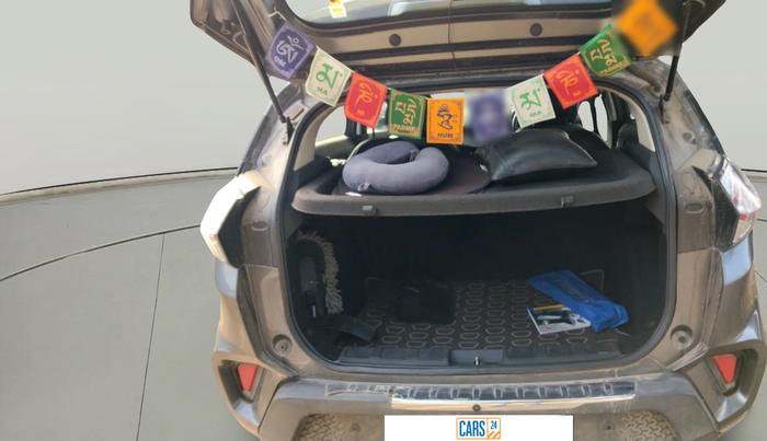 2021 Tata NEXON XM SUNROOF PETROL, Petrol, Manual, 53,432 km, exterior