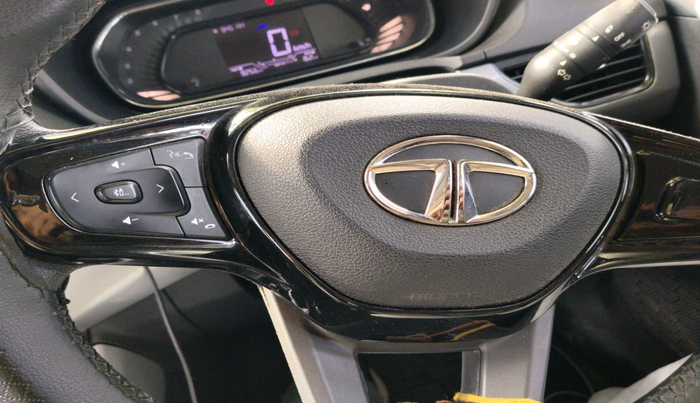 2021 Tata NEXON XM SUNROOF PETROL, Petrol, Manual, 53,432 km, interior