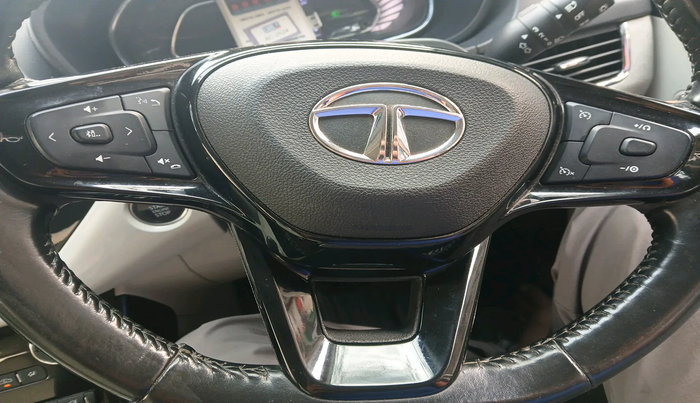 2022 Tata NEXON XZA PLUS DIESEL, Diesel, Automatic, 61,870 km, interior