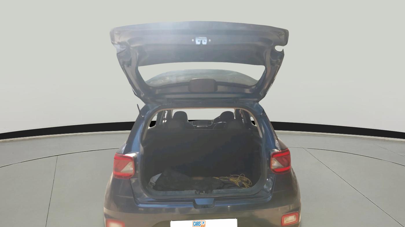 2022 Hyundai VENUE S 1.2, Petrol, Manual, 51,619 km, exterior