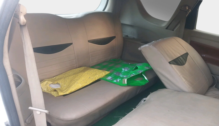 2017 Maruti Ertiga VXI CNG, Petrol, Manual, 1,34,927 km, interior