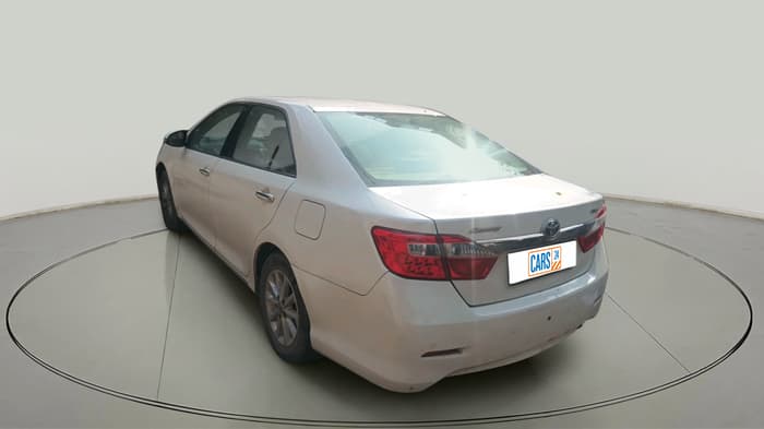 2014 Toyota Camry 2.5L AT, Petrol, Automatic, 1,20,900 km, exterior