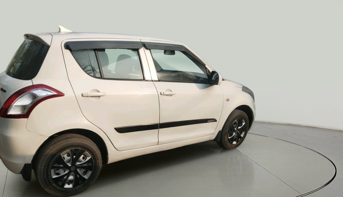 2016 Maruti Swift LXI (O), Petrol, Manual, 80,438 km, exterior