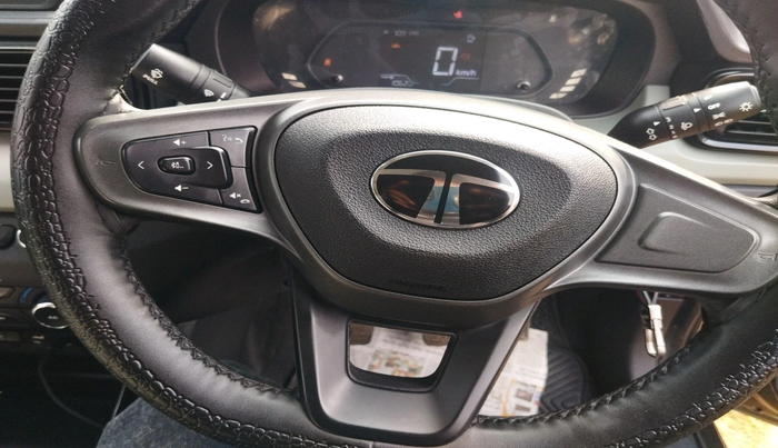 2025 Tata PUNCH Adventure (S) iCNG, Petrol, Manual, 4,661 km, interior