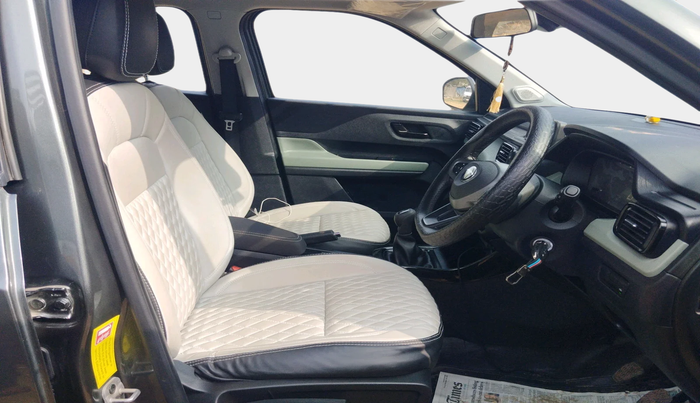 2025 Tata PUNCH Adventure (S) iCNG, Petrol, Manual, 4,661 km, interior