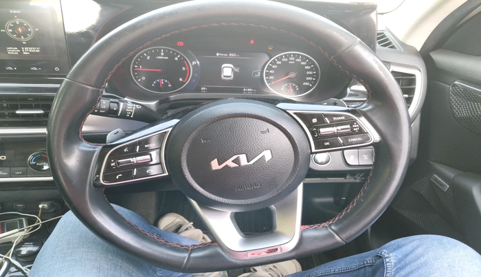 2022 KIA SELTOS GTX PLUS AT 1.5 DIESEL, Diesel, Automatic, 62,189 km, interior