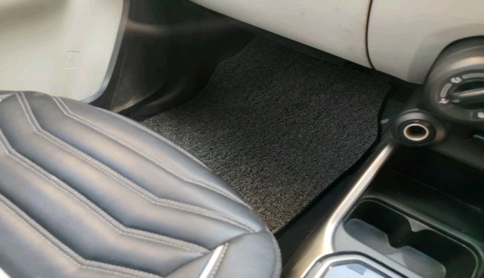 2017 Maruti IGNIS DELTA 1.2 AMT, Petrol, Automatic, 80,731 km, interior