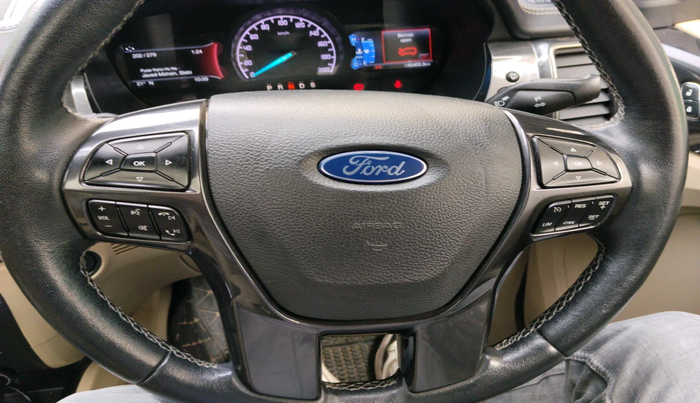 2021 Ford Endeavour TITANIUM PLUS 2.0 4X4 AT SUNROOF, Diesel, Automatic, 45,403 km, interior