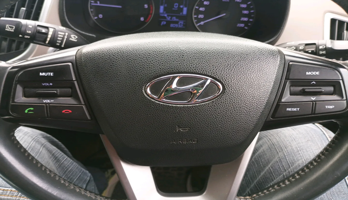 2018 Hyundai Creta SX PLUS AT 1.6 DIESEL, Diesel, Automatic, 80,932 km, interior