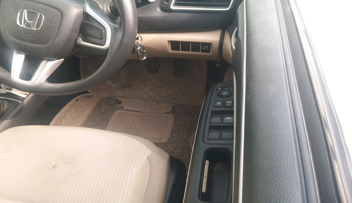 2023 Honda Amaze 1.2L I-VTEC S, Petrol, Manual, 21,852 km, interior