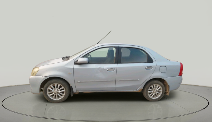 2011 Toyota Etios V, Petrol, Manual, 1,25,558 km, exterior