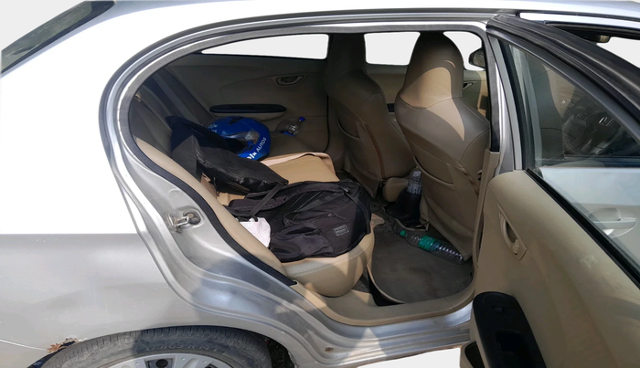 2015 Honda Amaze 1.2L I-VTEC S, Petrol, Manual, 1,06,151 km, interior