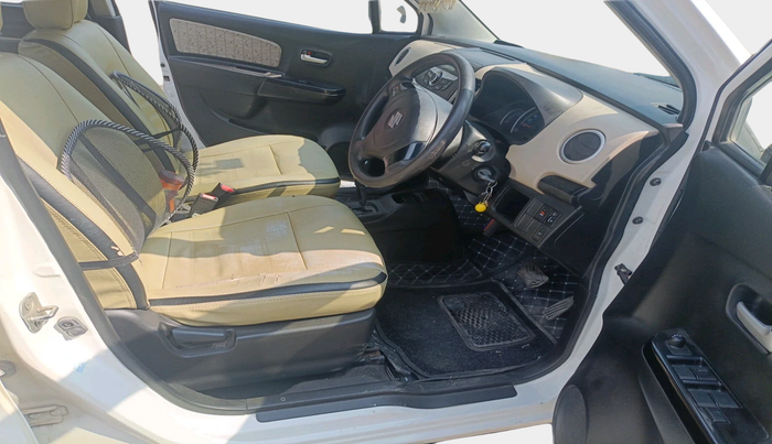 2017 Maruti Wagon R 1.0 VXI AMT, Petrol, Automatic, 1,33,218 km, interior