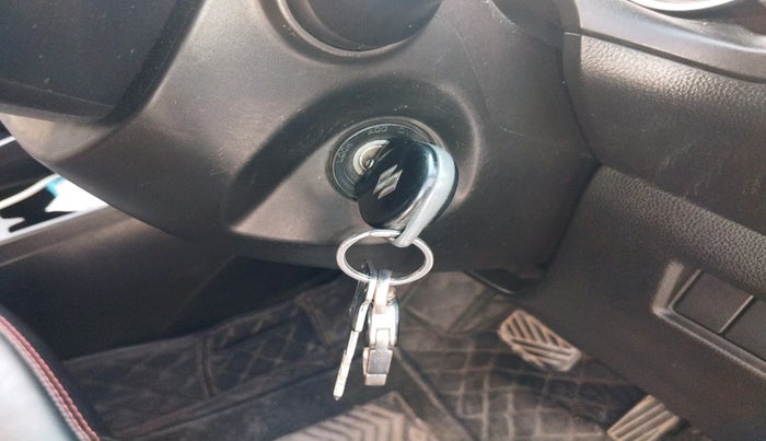 2020 Maruti Swift VXI AMT, Petrol, Automatic, 77,600 km, interior