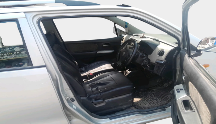 2014 Maruti Wagon R 1.0 LXI, Petrol, Manual, 91,082 km, interior