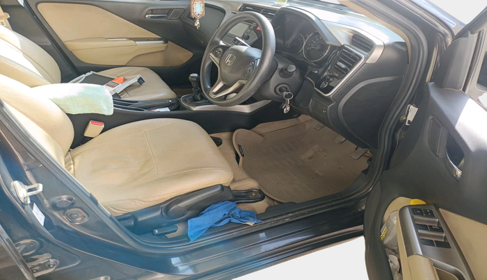 2015 Honda City 1.5L I-VTEC V MT, Petrol, Manual, 81,296 km, interior