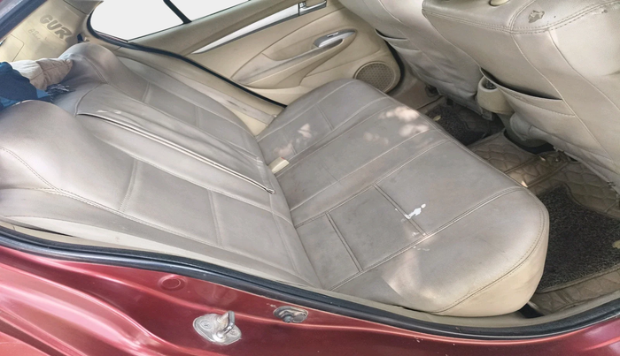 2010 Honda City 1.5L I-VTEC V MT, Petrol, Manual, 1,97,237 km, interior